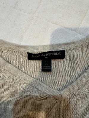 Banana Republic Knot Tank Top thumbnail 3