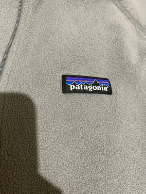 Patagonia Grey Fleece Pullover thumbnail 2