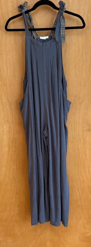 Annie Wear LA Women's Jumpsuit Casual Tie Strap Gray Plax Viscose‎ Blend Size L thumbnail 1