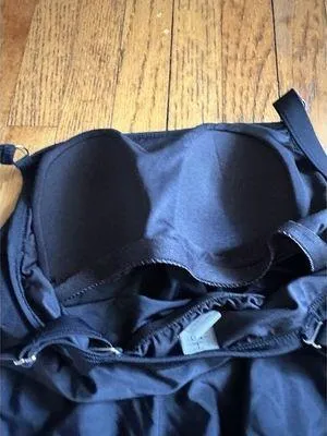 H2oh Capri Tankini Swimtop Swimsuit Black Size L GUC thumbnail 8