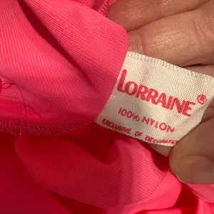 Vintage Neon Pink Nylon Robe Housecoat sz‎ M Floral Embroidery Long MCM grandma thumbnail 9