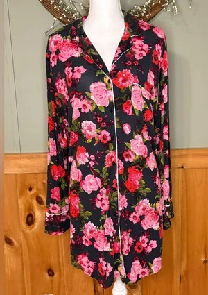 Victoria's Secret Floral Cozy Gown. Size M thumbnail 1