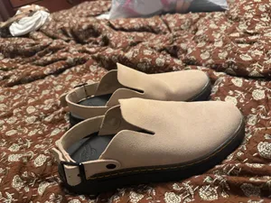Dr. Martens thumbnail 2