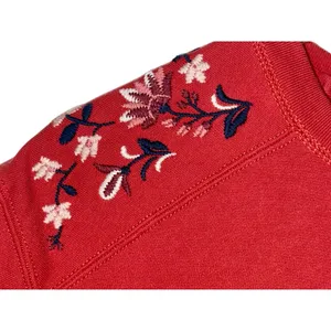 Abercrombie & Fitch Red White Floral Embroidered Cropped Sweatshirt Top Size S thumbnail 6