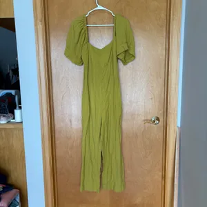 Free People Jumpsuit Womens Size 4 Mustard Yellow Puff Sleeve Wide Leg Textured‎ thumbnail 3