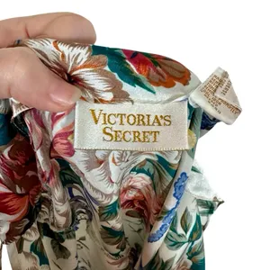 Victoria’s Secret Vintage Y2K 90s Floral Lace Mini Slip Dress Lingerie Gold Tag thumbnail 9