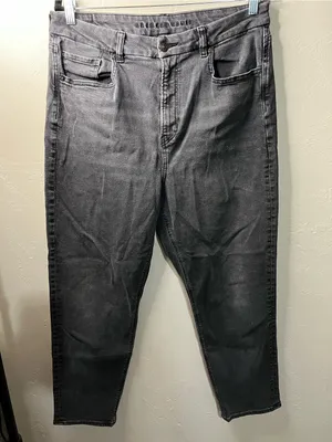 American Eagle Curvy Mom Washed Black High Rise Denim Jeans thumbnail 2