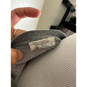 Grey alien long sleeve cropped sweater thumbnail 5