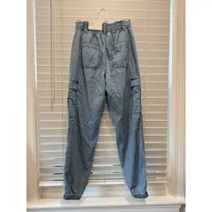 NEW American Eagle Denim‎ Relaxed Mom Jogger Sz 0 Medium Wash Cargo High Rise thumbnail 9