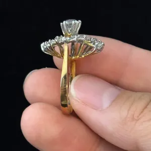 Vintage 18KGE Gold Electroplate Rhinestone Starburst Cluster Cocktail Ring Sz 6 thumbnail 3