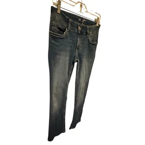 Wrangler Bootcut Jeans thumbnail 4
