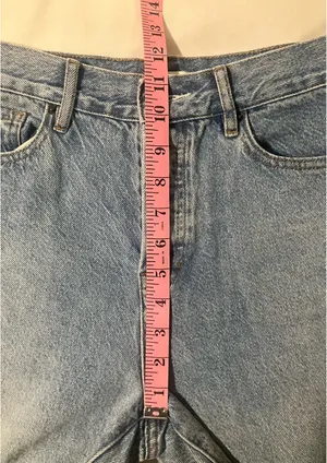 PacSun Light Wash Denim Cutoff Shorts thumbnail 6