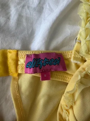 Edikted Mercy Sheer Mesh Bra Top Yellow  — Trendy going out top thumbnail 4