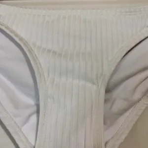 Women’s Ribbed Hipster Bikini Swim Bottom White Size Medium NWT thumbnail 2