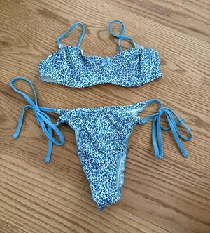 Frankie’s bikinis Blue Leopard Print Bikini thumbnail 1