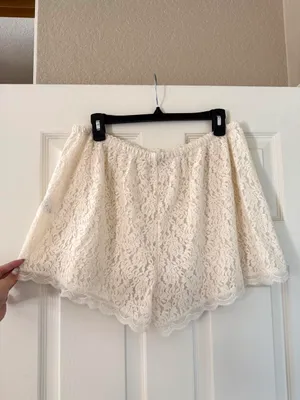 Peppermayo Cream Lace Shorts thumbnail 3