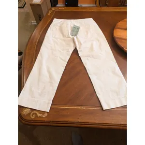 Cache White Denim Capri Jeans Women’s Size 4 thumbnail 10