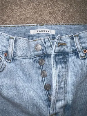 PacSun Light Wash Jeans Distressed thumbnail 4
