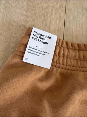 Nike Sweatpants Standard Fit Mid Rise Full Length Size Small NWT thumbnail 5