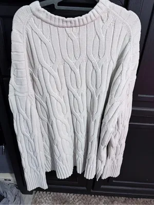 lululemon athletica Cream Cable-Knit Crewneck Sweater thumbnail 7