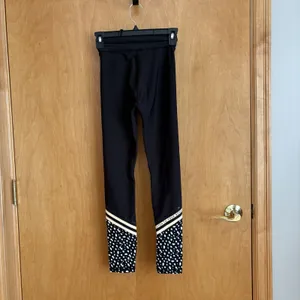 Sarah's Day x White Fox Active Blackout Leggings •‎ X Small thumbnail 4
