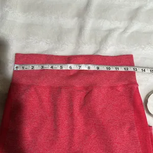 Pink Victoria’s Secret size large seamless leggings thumbnail 10