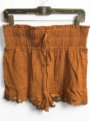 Lg Terracotta Crochet Hem Paperbag Waist Women’s Shorts thumbnail 2