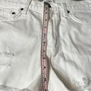 Pistola Nova High Rise Distressed Jean Shorts Size 28 Luxe White A-15 thumbnail 11