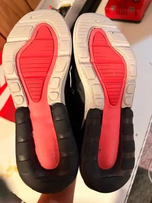 Youth nike air max 270 shoes thumbnail 5