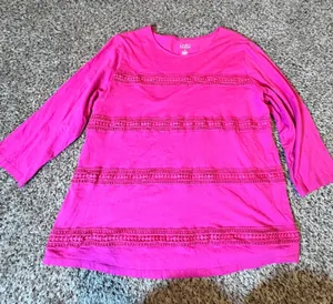 Croft & Barrow Womens 1X Magenta‎ Pink Crochet Lace Long Sleeve Top Blouse thumbnail 1