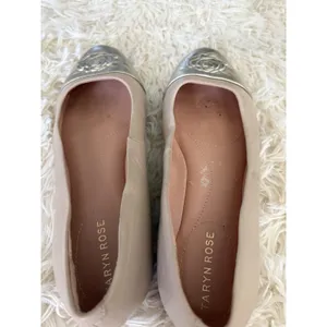 Taryn Rose Beige Gold Leather Rose Cap Toe Ballet‎ Flats Women Shoes 6 thumbnail 8