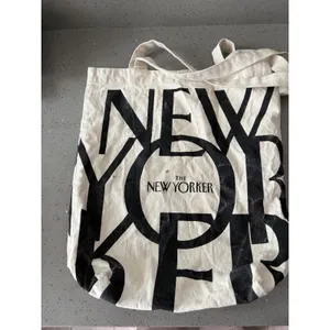 The New Yorker Magazine Tote Bag 15” Canvas Shopping Fun Chic Reusable thumbnail 2