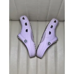 CROCS Classic Clog in Light Lavender 7 Womens Purple thumbnail 7
