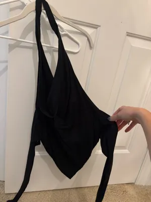 NIA black backless halter top thumbnail 3