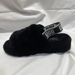 UGG Fluff Yeah Slide Womens 8 Sheepskin Slip On Slide Slippers Black Cozy thumbnail 3
