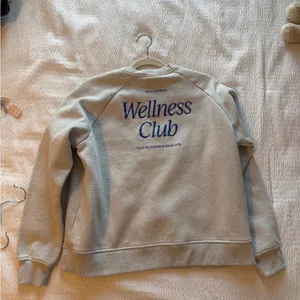 Wellness Club Gray Crewneck Sweater for Women thumbnail 2