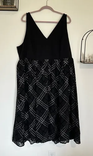 Torrid Black Ponte & Mesh Plaid Midi Dress‎ Plus Size 24 thumbnail 1