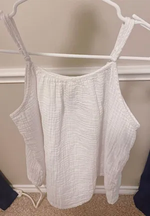 Target White Textured Cami Tank Top Size XS thumbnail 3