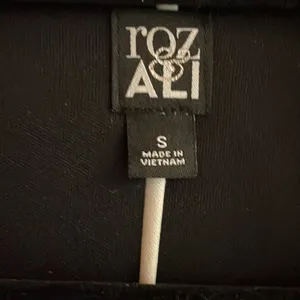 Roz & Ali black 3/4 sleeve Jacket, Who What Wear thumbnail 2