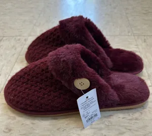 Sonoma nwt slippers thumbnail 1