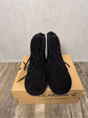 BearPaw Black Suede Tassel Ankle Boot Size 7 thumbnail 5