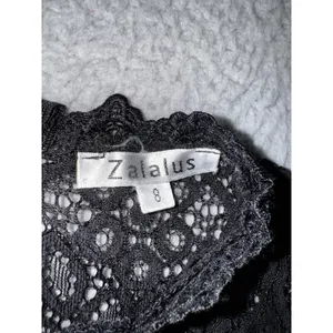 Black Lace Sheath Dress 8 Floral Mock‎ Neck S/S Eyelash Hem Whimsigoth Witchy thumbnail 9