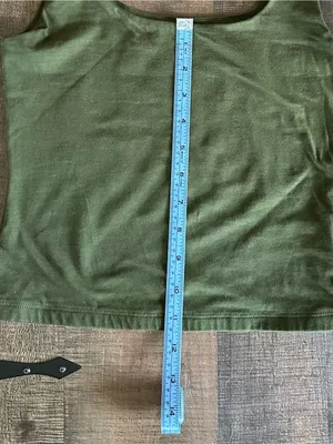 Old Navy Olive Green Crop Tank Top Women's XS Stretch Cotton Sleeveless Casual thumbnail 8