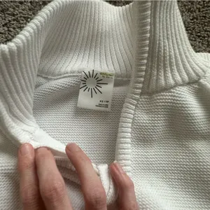 Aerie White Half-Zip Sweatshirt thumbnail 5