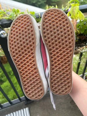 Pink Vans thumbnail 2