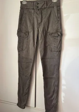 American Eagle Outfitters Cargo Skinny Jeans thumbnail 1
