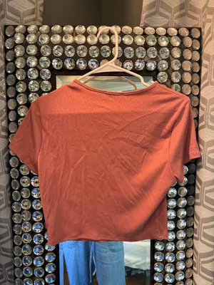 Vestique Cut-Out Tee thumbnail 3