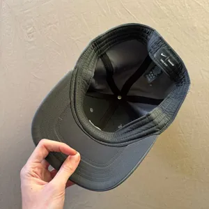 Nike Dri-FIT Nageela Top Golf Cap thumbnail 3