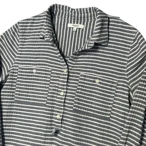 Madewell Stripe Lightweight Long Sleeve Button Up Coastal Comfort Travel S thumbnail 3