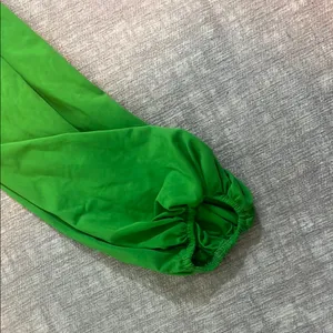 SHEIN Green Bodycon Dress with Bishop Sleeves and V-Neck thumbnail 4